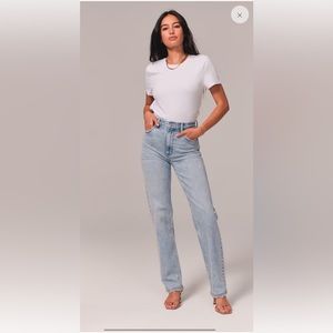 Abercrombie 90s Ultra High Rise Straight Jeans (curve love)